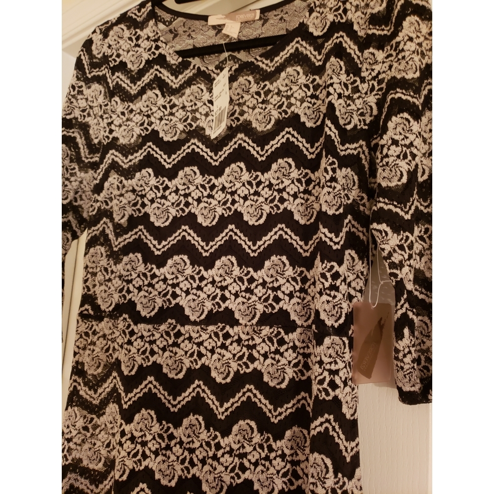 LACE MAXI DRESS